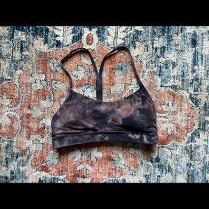 Lululemon Flow-Y bra